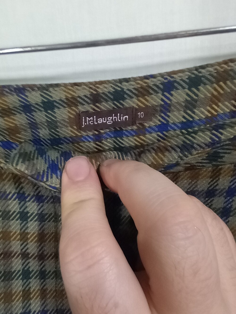 J.McLaughlin Yara Olive Green Plaid Pleated Ankle Pant Size 10 - Picture 3 of 6